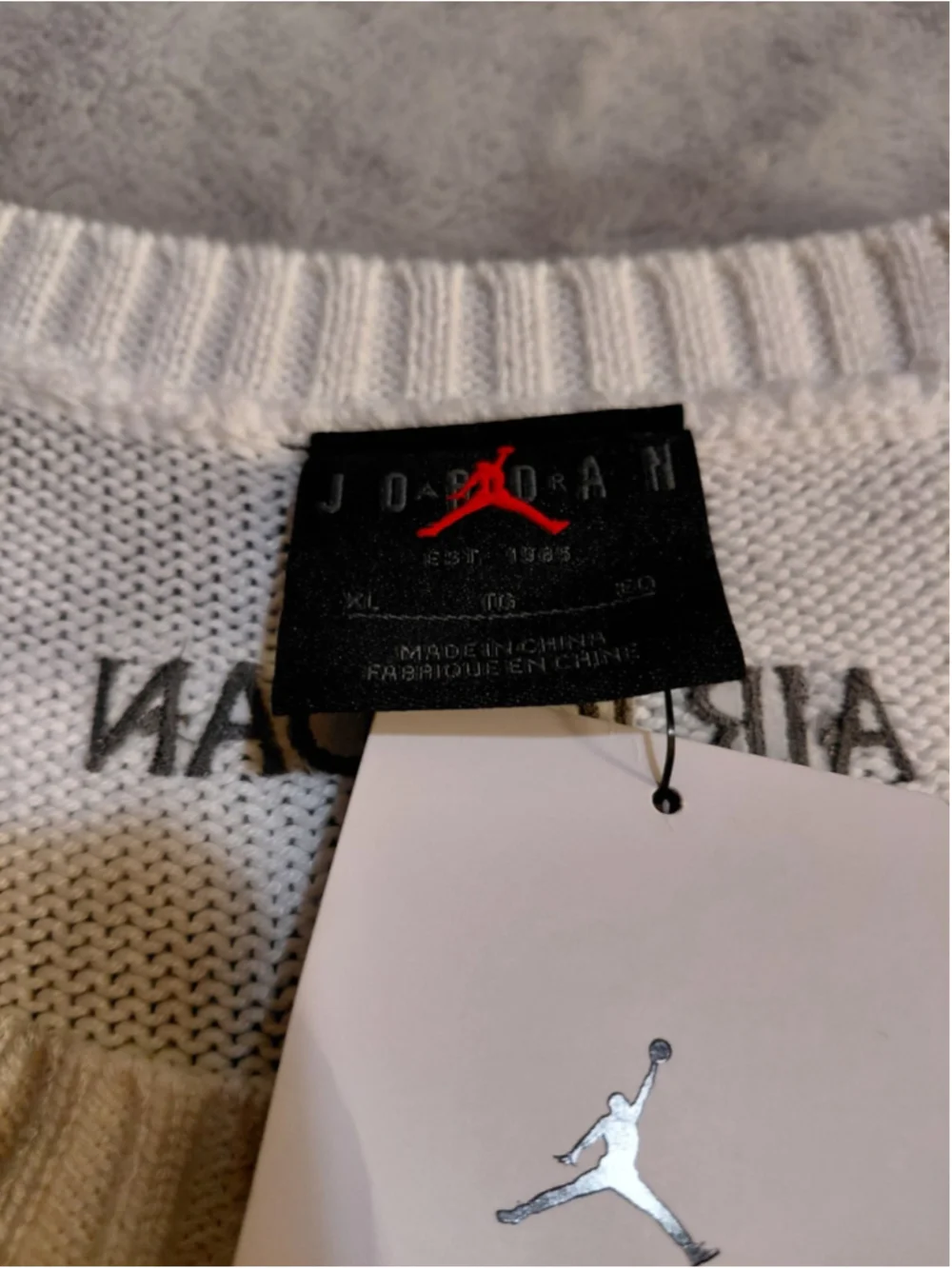 Air Jordan Print Nike Sweater Knit Mens Gray Loose Fit Distressed Size XL NWT - Picture 10 of 13
